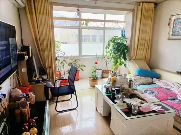 捡漏房 物资小区五楼76.4平 三室 19.8万