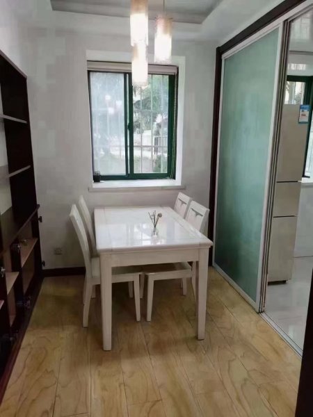 阳光丽苑，框架1楼东边户，87平，两室两厅，地暖双气，39.