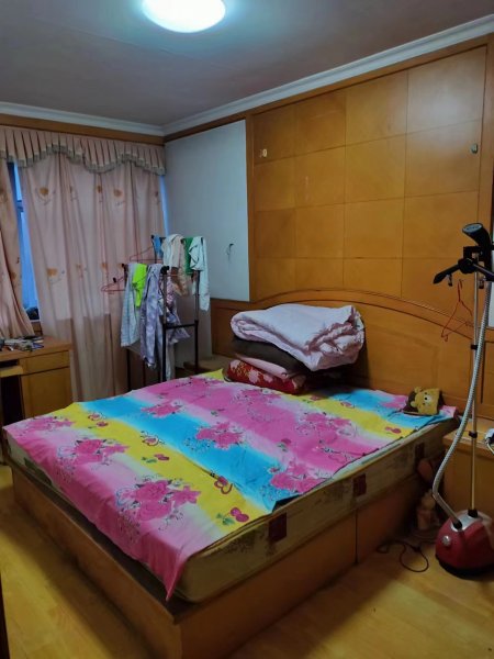 向阳二区 黄山小学、府前中学、乳山一中