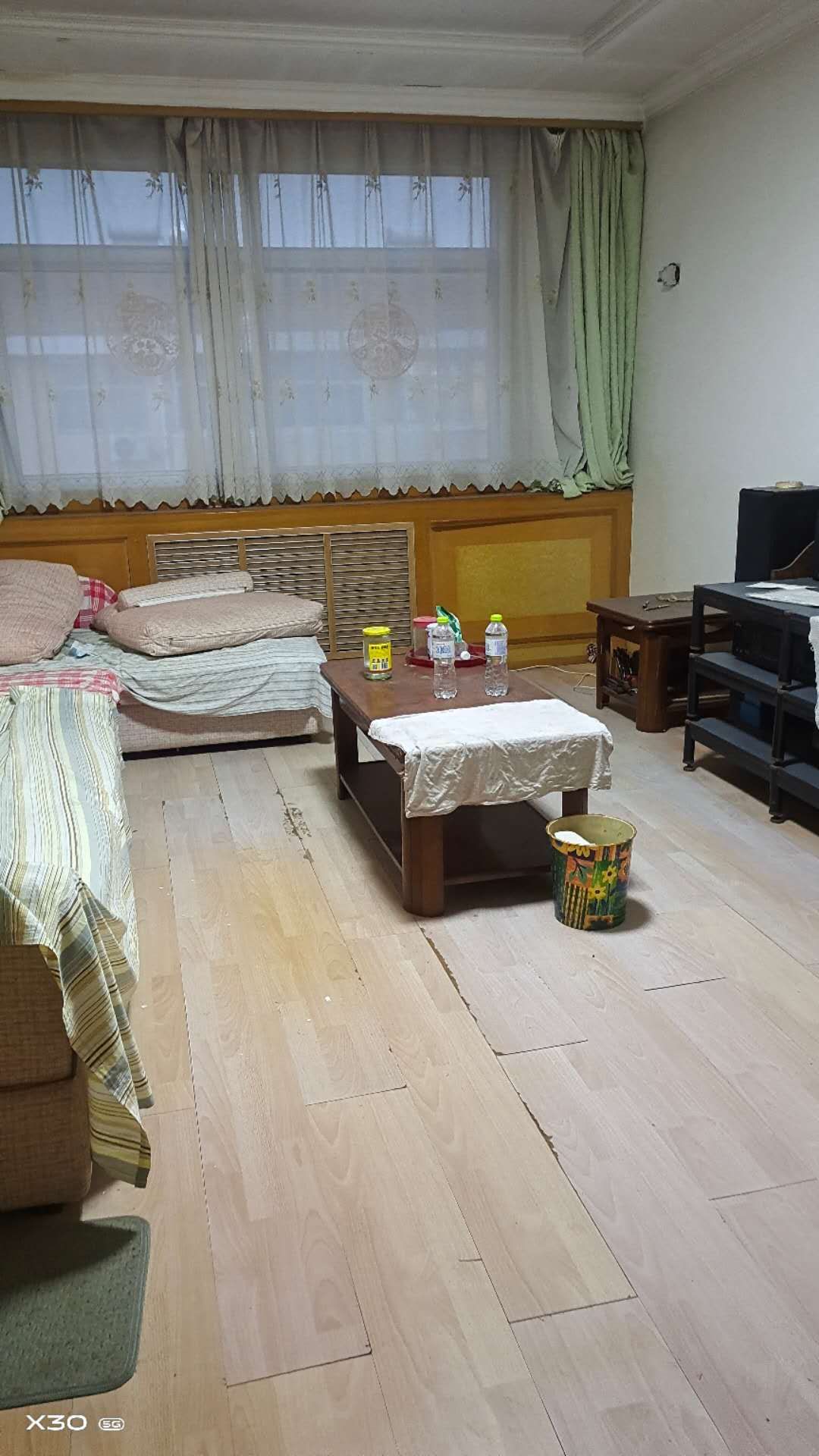 出租，香格里拉二区阁楼150平精装彩电冰箱洗衣机热水器年租金