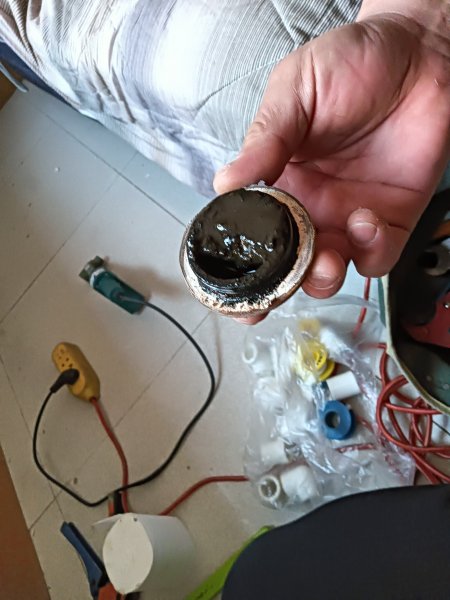 刘师傅暖气，自来水，电路维修