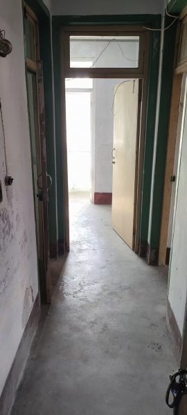 富山路东向阳二区贴地4楼东边户，66.97平毛坯房，两室一厅