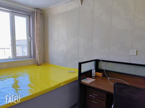房东急售拎包入住房子 17.8万 西城华府附近