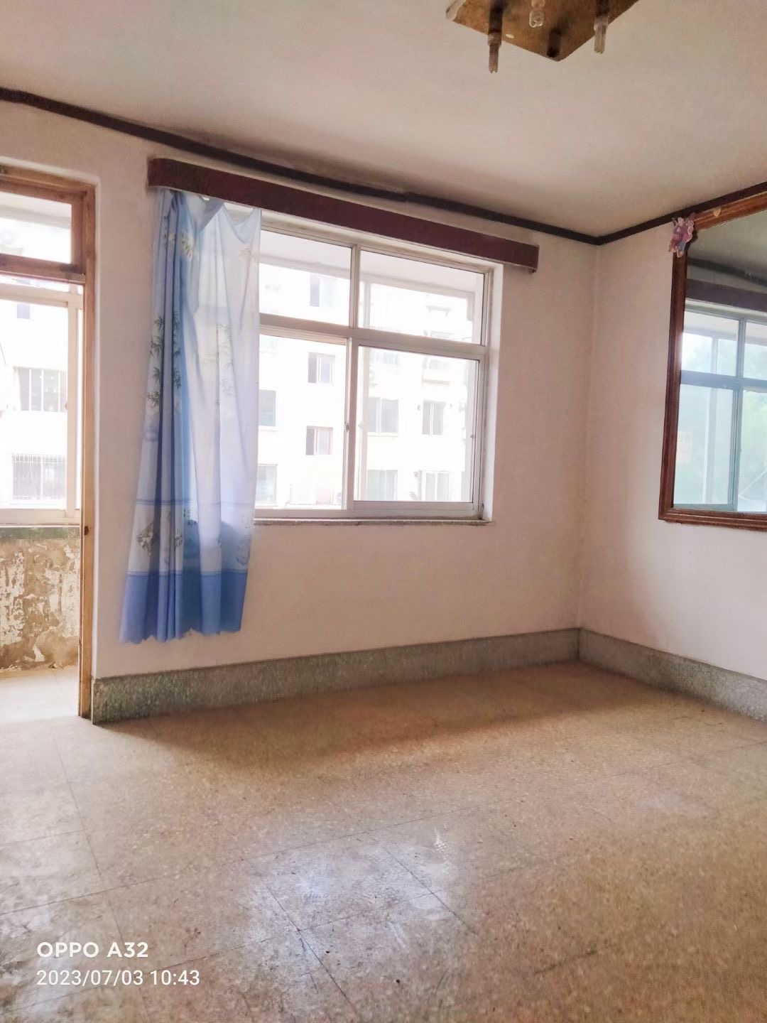府前学区，向阳二区贴地二楼