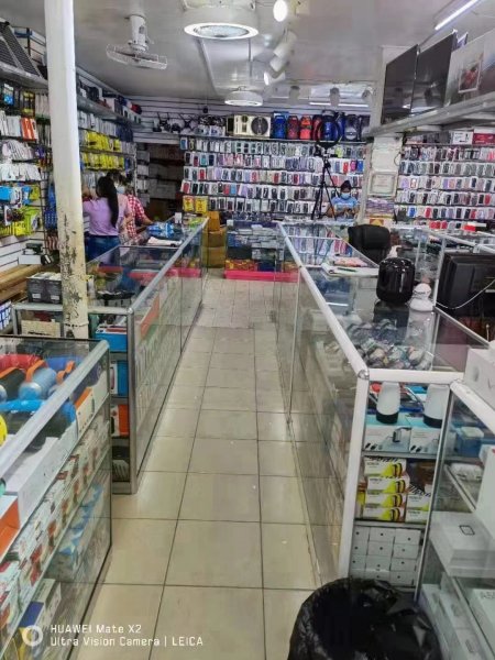 南美洲圭亚那华人超市招男女店员