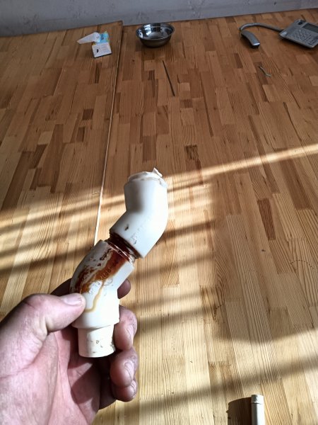 维修各种暖气不热，自来水电路