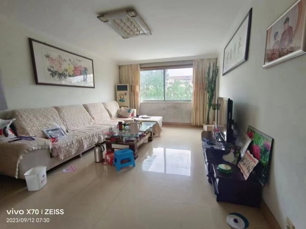 向阳一区，工商总行西2楼，05年竣工，103平，2室2厅可改