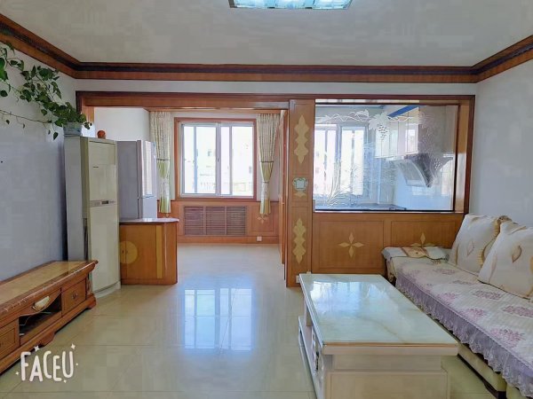 文苑小区三楼 82平 两室房东精装短住出售46.8万