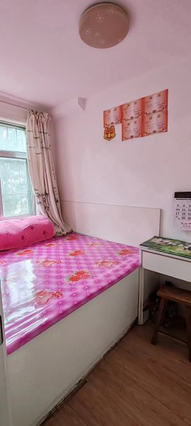 【幸福小区】1楼，66平，三居室，带全套家具，双气，38.8