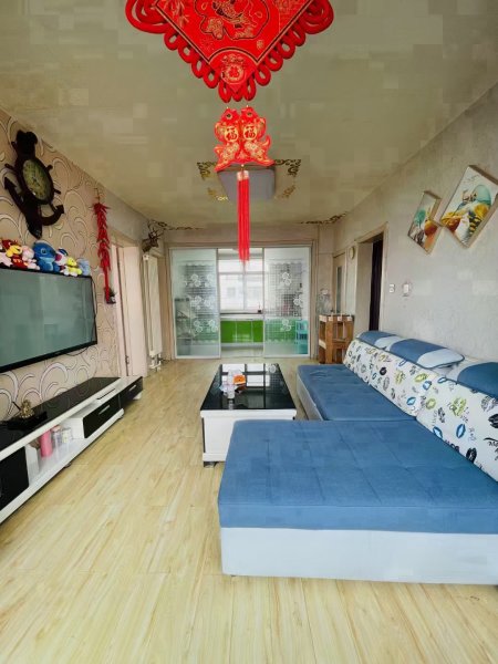 静园5楼54.2平，实际60多平，两室，出门就是机关幼儿园，