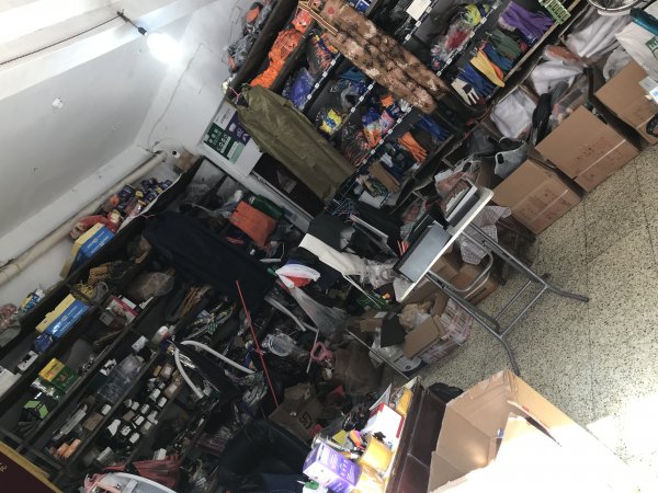 吉店！营业中的五金劳保店，已营业八年之久，忍痛转让！