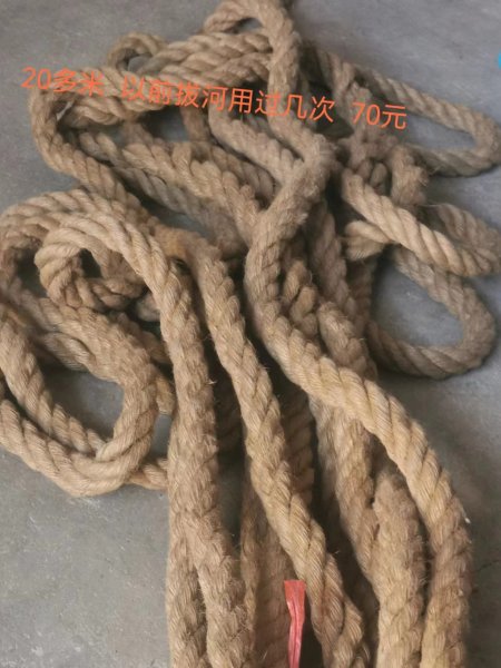 课桌 椅子 圆桌 等物品