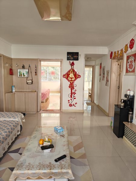 黎明小区1楼出售