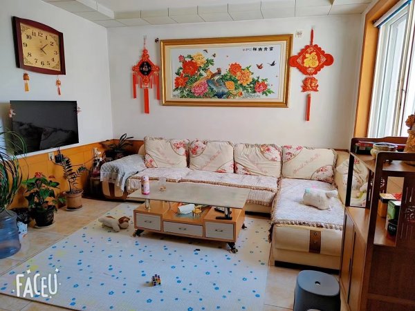拼手速幸福小区4楼70平，精装双气，可零首付。