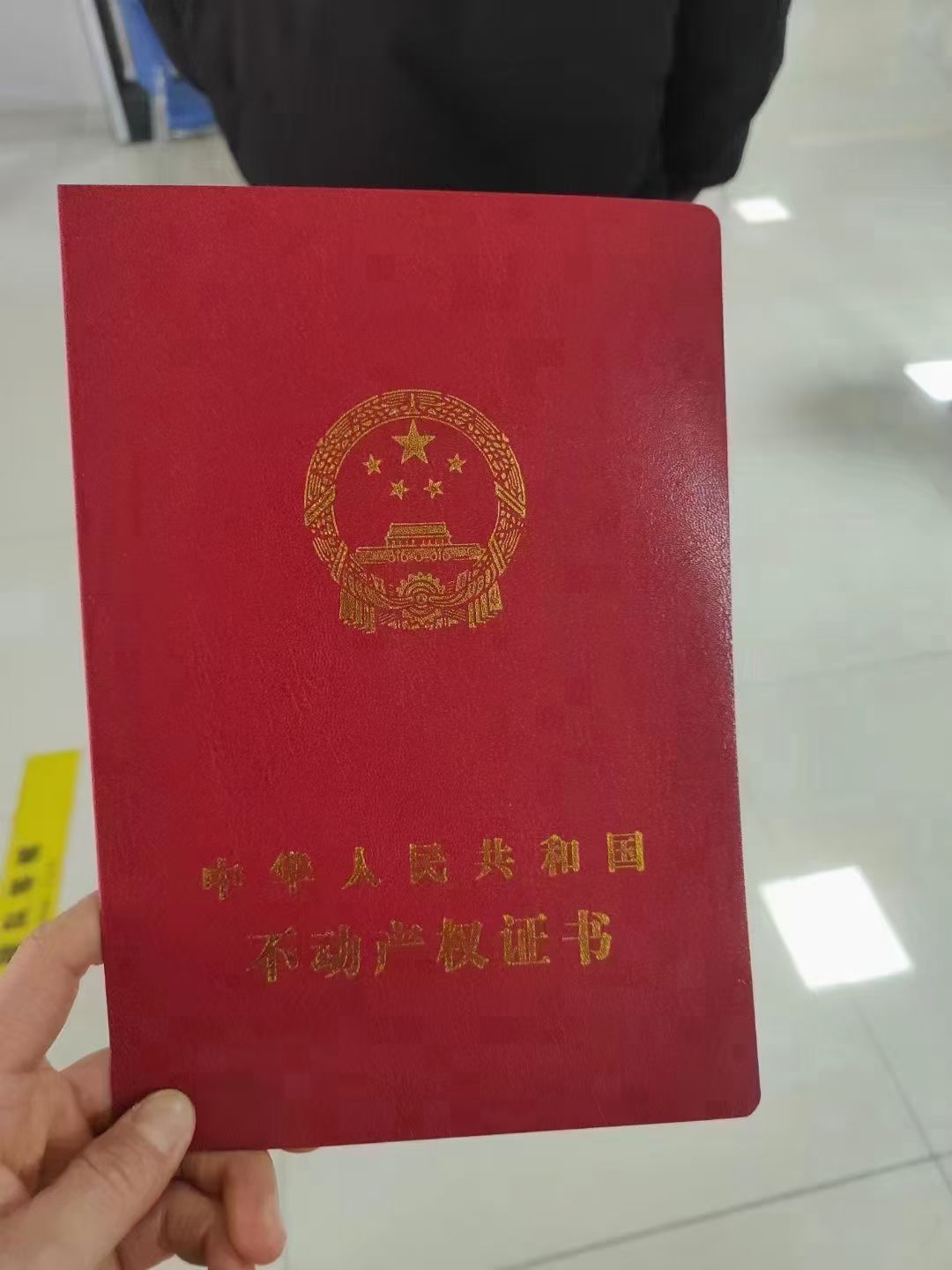 最便宜的电梯房 城市之光10楼毛坯房 32.8万