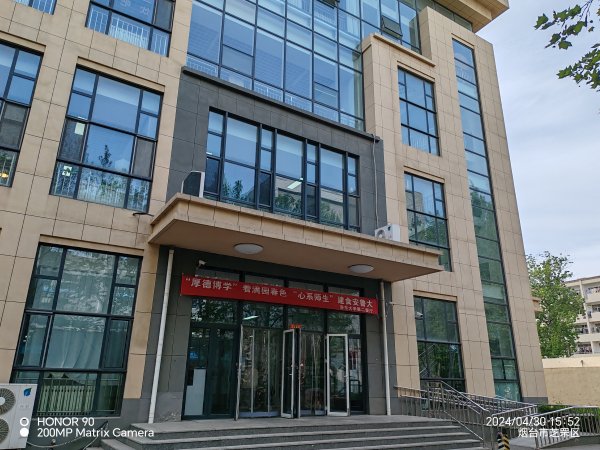 烟台鲁东大学食堂档口招特色餐饮18663139923直招