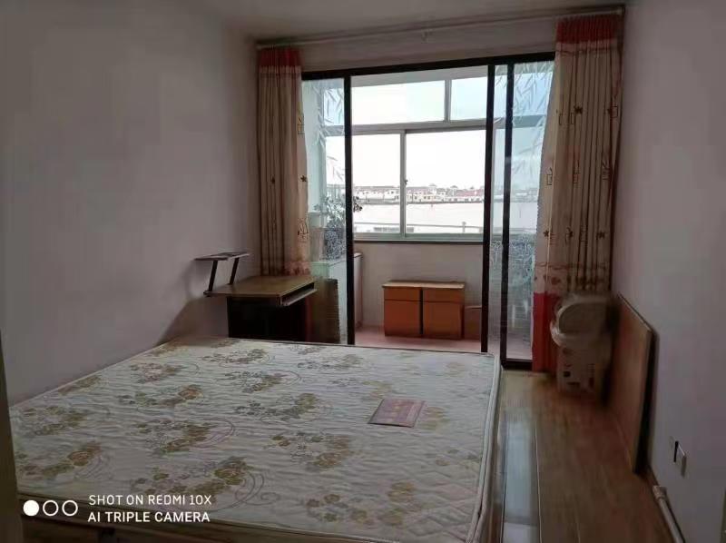 前源小区自家房出租
