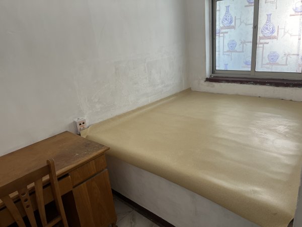 学区房东山小区7号楼4楼