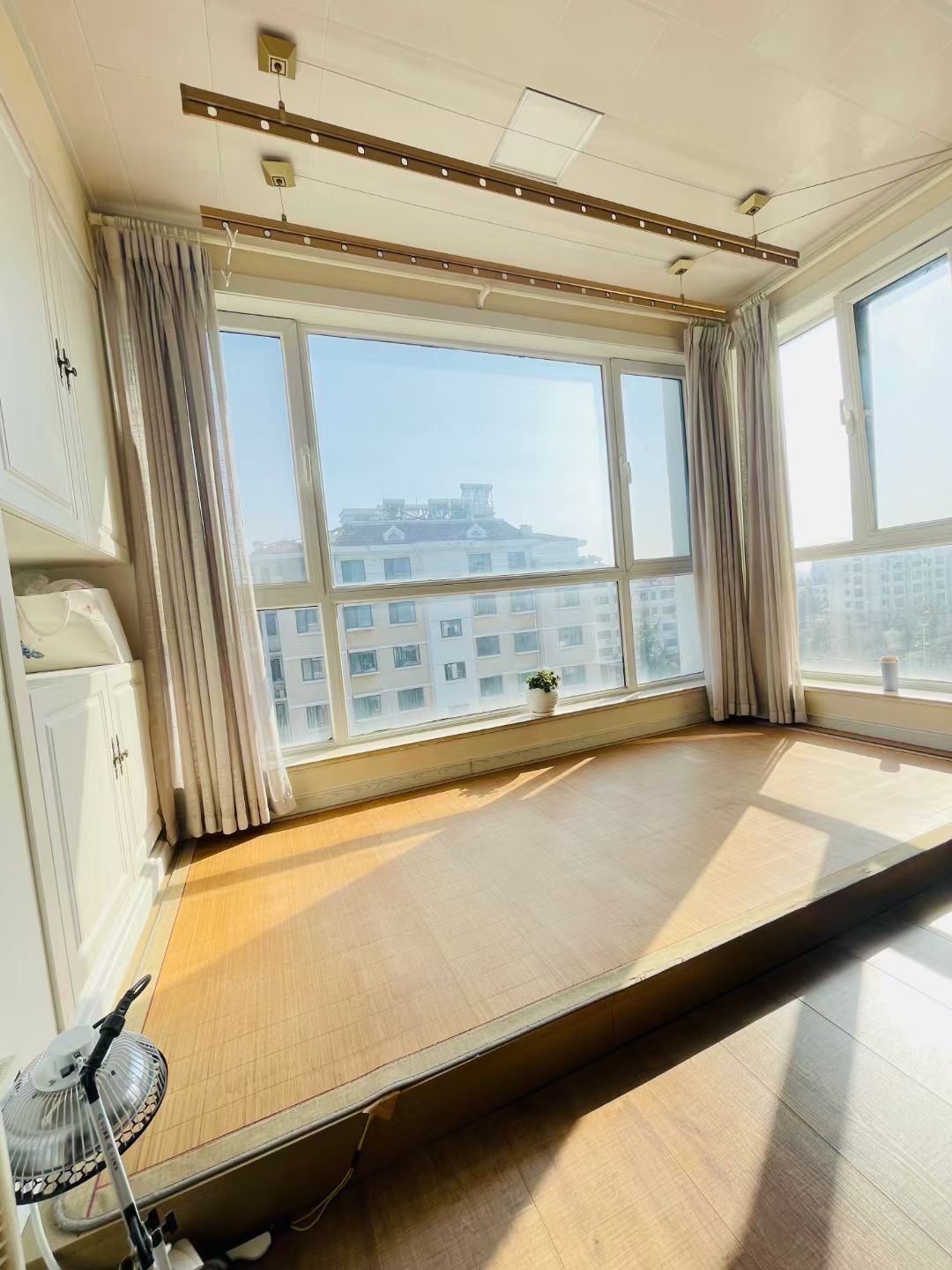 雅居苑框架4楼86平两室卫生间带窗46.8万不议价