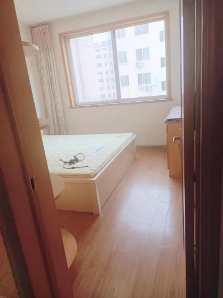 怡园小区二楼出租