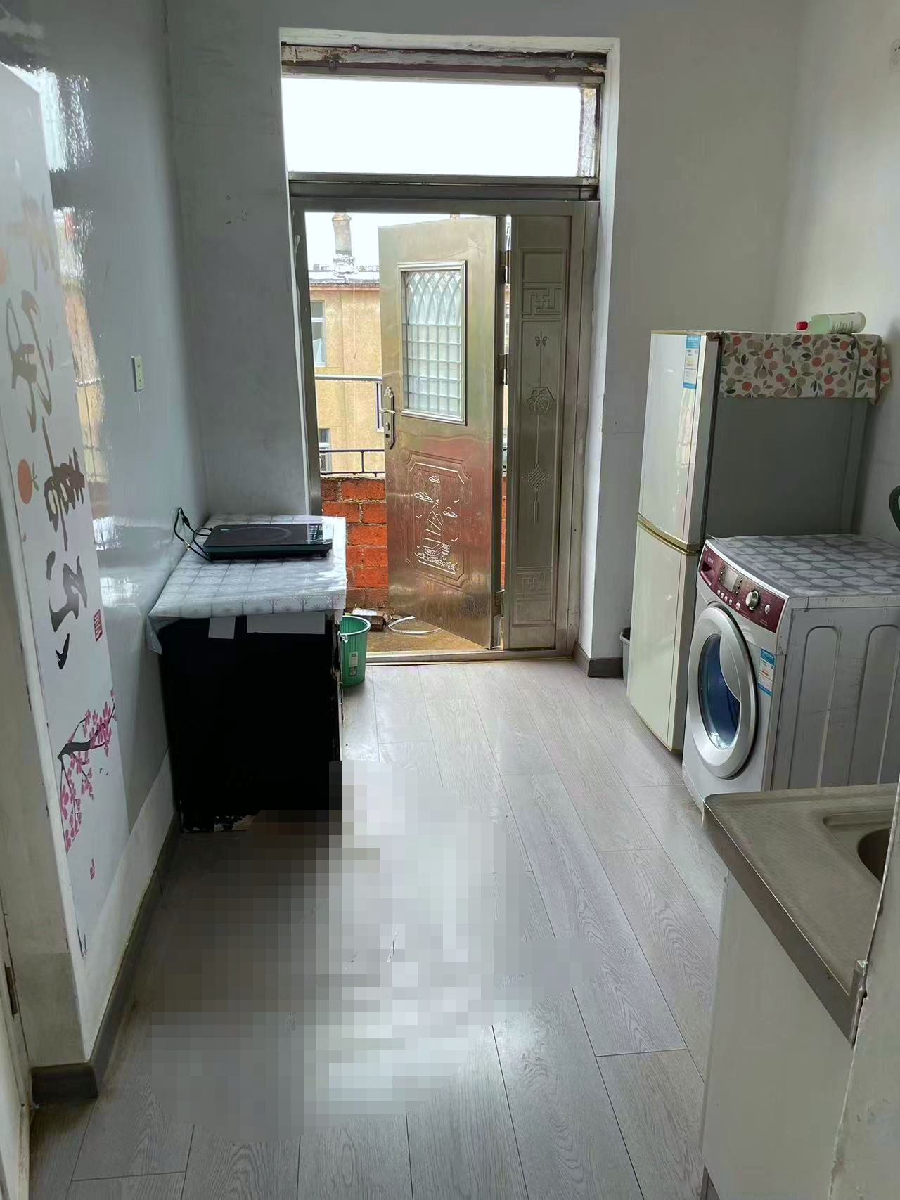 向阳小区三楼500出租