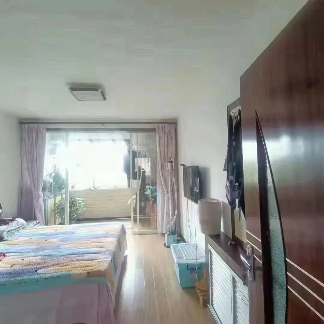 怡园小区二楼，三楼出租