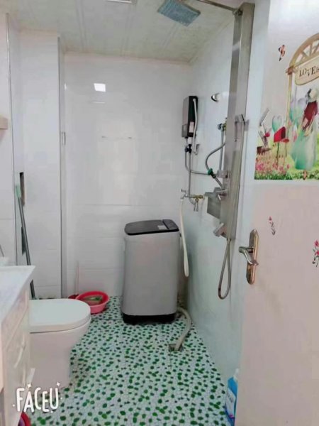 西城华府精装三楼出租