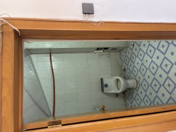 黄山小区一室一厅阁楼出租