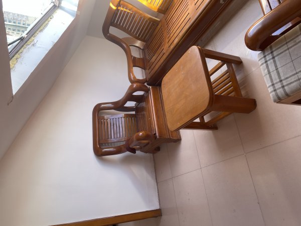 黄山小区一室一厅阁楼出租