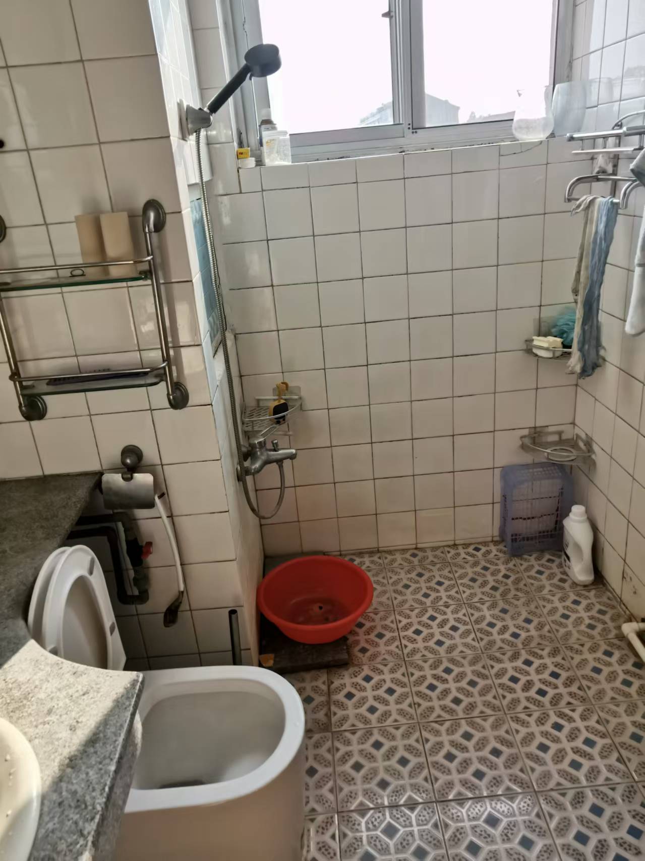 前源小区个人房屋首次出租