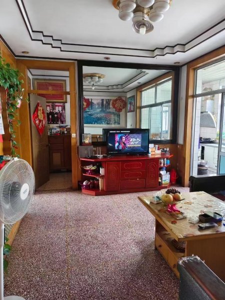 向阳二区3楼 116平 39.8万，4室，双气