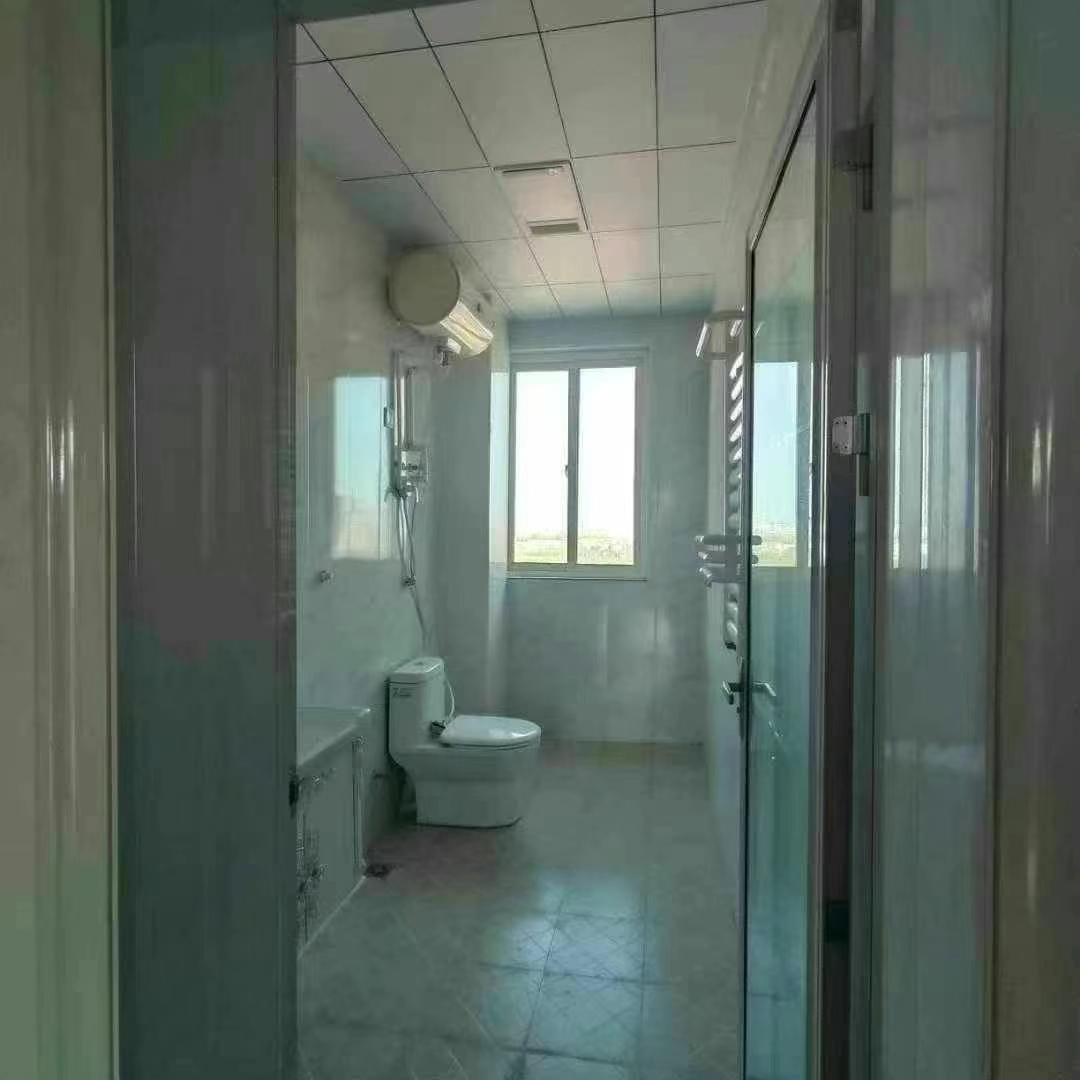 隆景园小区，起脊六楼58.72平，框架两室，地暖，12.8万