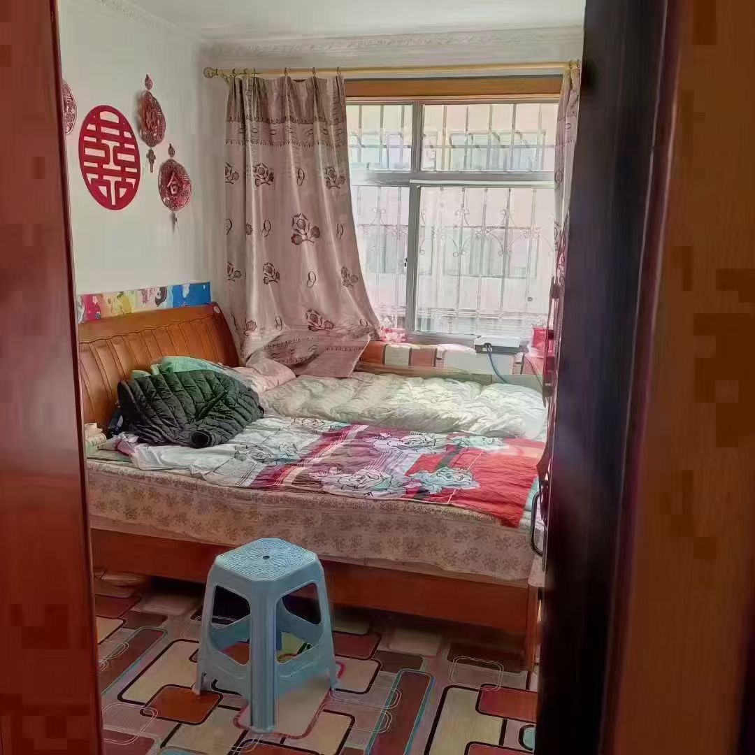 府前学区，向阳二区一楼