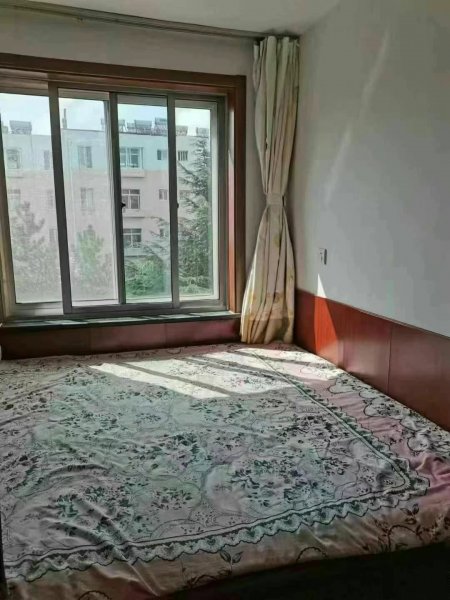 静园小区，3 楼，两室一厅，51 平，20.8 万