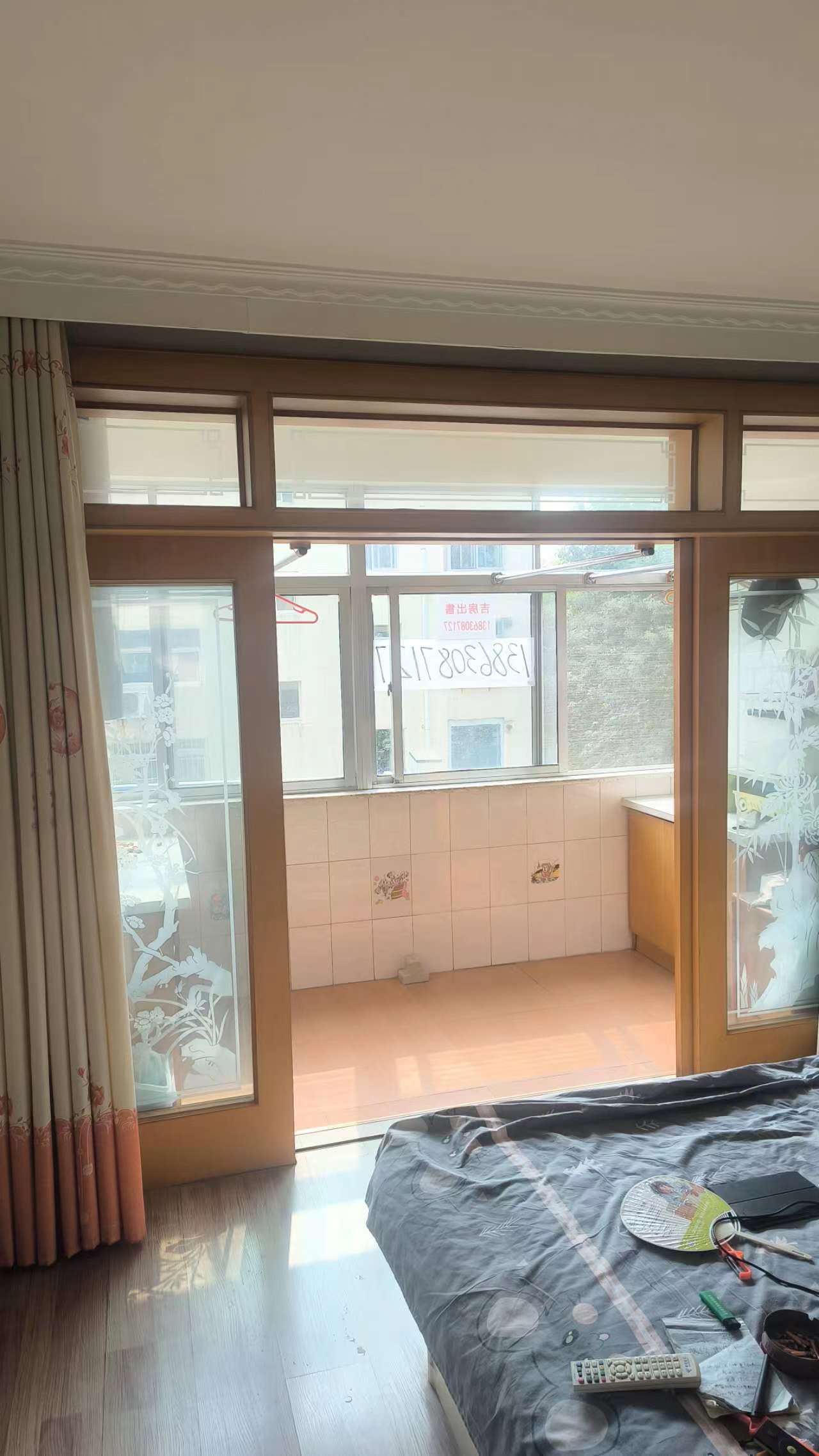 城东二区3楼东吉房出售