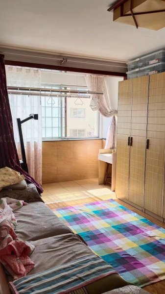 ​​​​金苹果小区，2楼，88.02平，45.8万 两室两厅，精装地暖