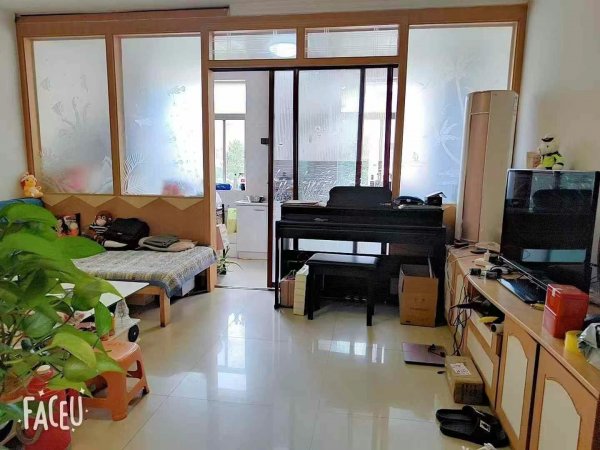光明小区二楼，68平 29.8万 两室可三室