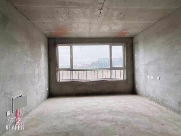 阳光家园电梯洋房，3楼， 框架毛坯，边户 107平，53.8万