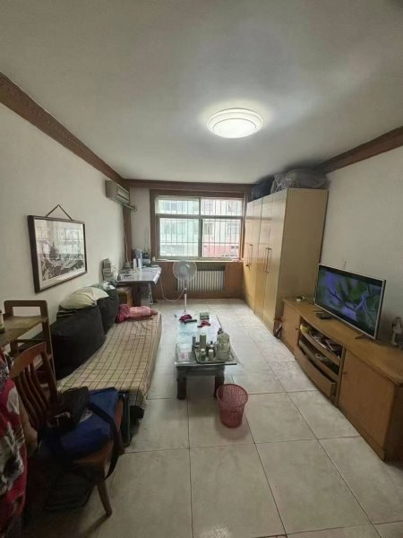 化工小区一楼84平 32.8万﻿‌﻿ ， 北厅双气 可改三室‏‏‌‎