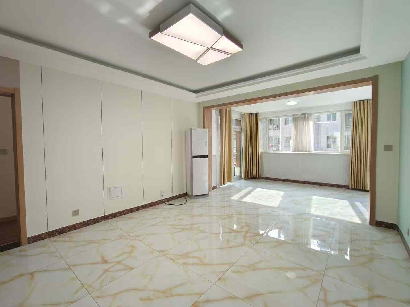赠送40平米，丽景华庭一楼