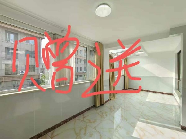 丽景华庭框架1楼！117平！69.8万，三室两厅！精装短住地暖双气