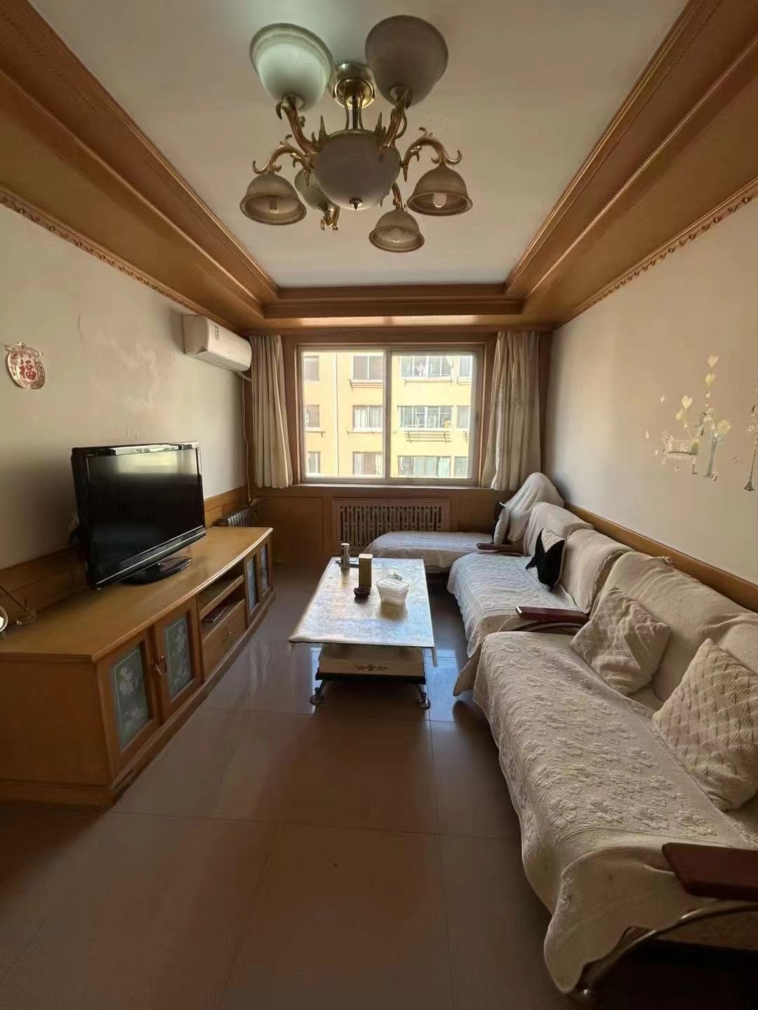 工行西向阳二区三楼89.9平，两室两厅，拎包入住