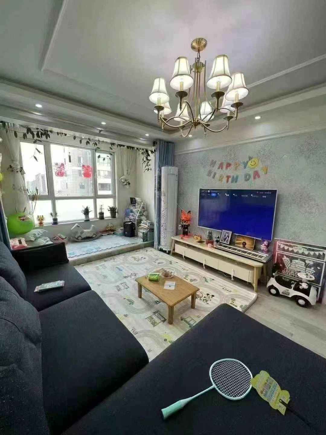 学府华都九楼