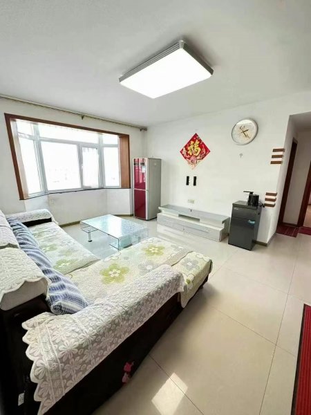 怡园小区一楼，86平，45.8万，框架房，可做独立的三室