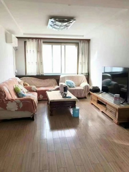 海渊小区 3楼东边户 93平 43.8万 北厅 卫生间带窗户