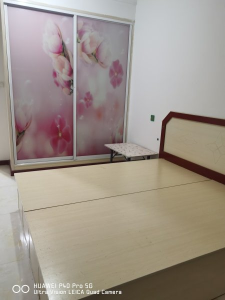兴发小区