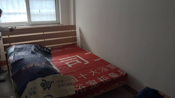 假日海景雍华花南区28号楼一楼门市出租或出售
