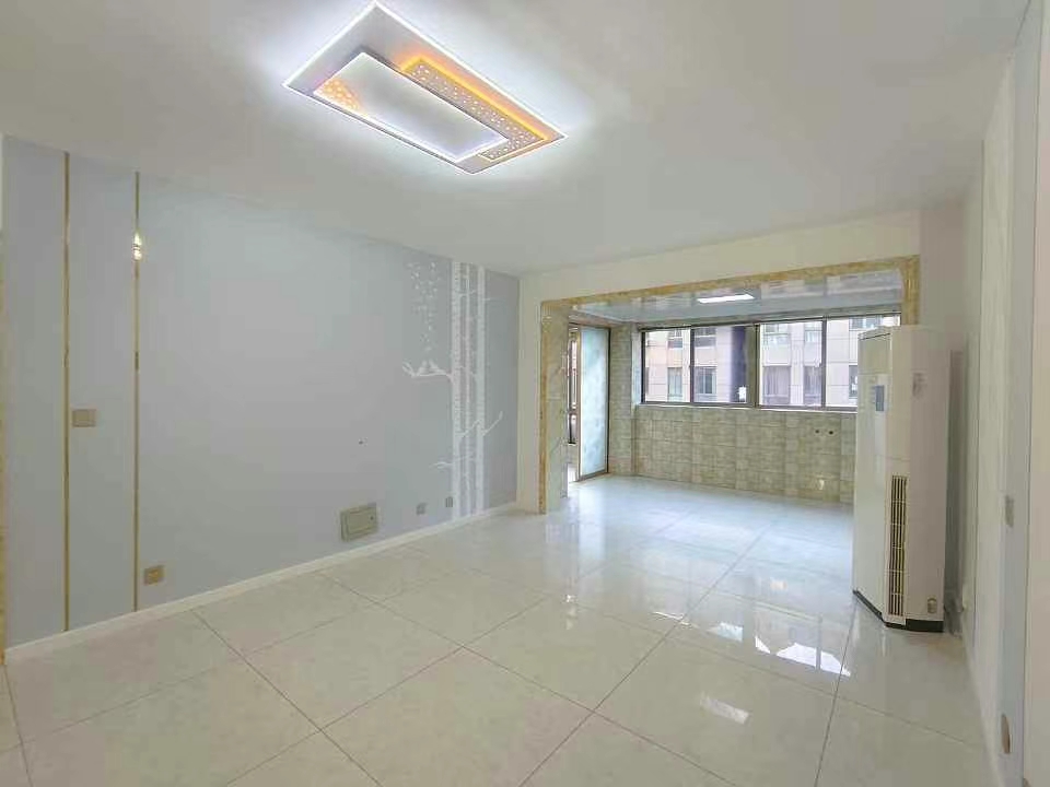 丽景华庭多层框架新房1楼91平！49.8万！南厅！3室精装修短住