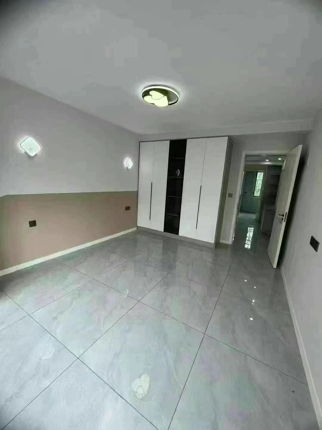 静园小区精装未住三楼低价出售