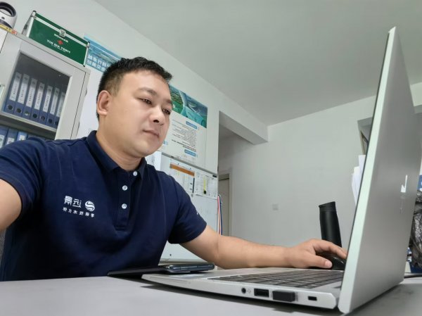 32周岁以下风电运维正式工直签合同，抓住机会